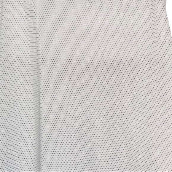 Lululemon Size 4 White Loose Fitting Yoga Activewear Tank Top - Picture 2 of 8